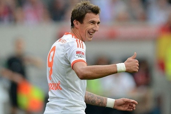 Video: Mandzukic trifft beim Startrekord der Bayern!