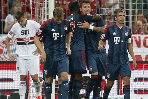 Video: Mario Mandzukic trifft beim 2:0 Erfolg der Bayern gegen den FC Sao Paulo